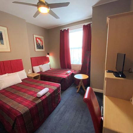 Lampton Guest House Hounslow Exterior photo