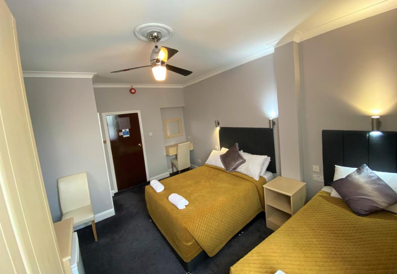 Lampton Guest House Hounslow Exterior photo